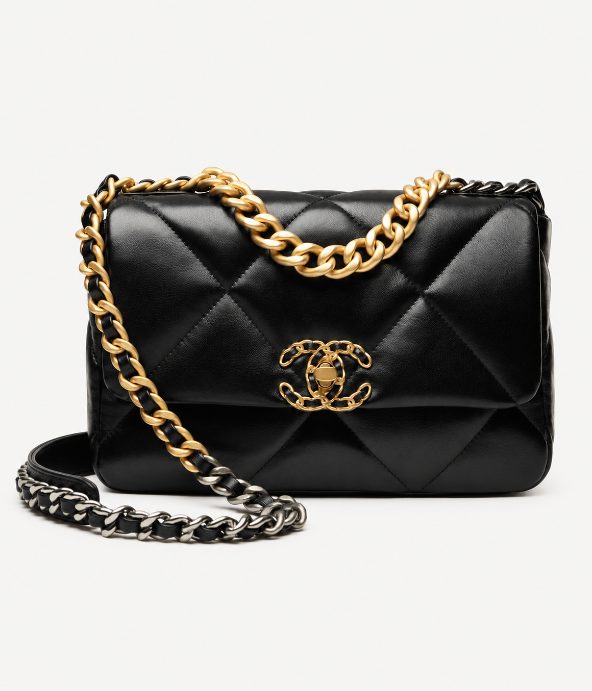 CHANEL 19 Tasche