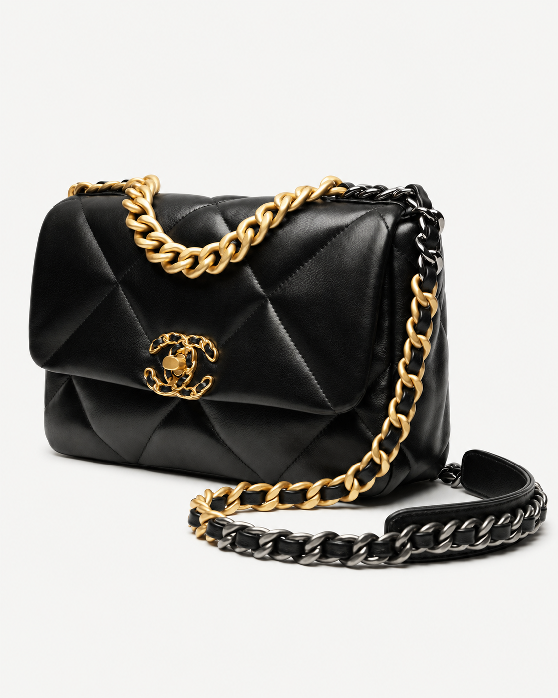 CHANEL 19 Tasche
