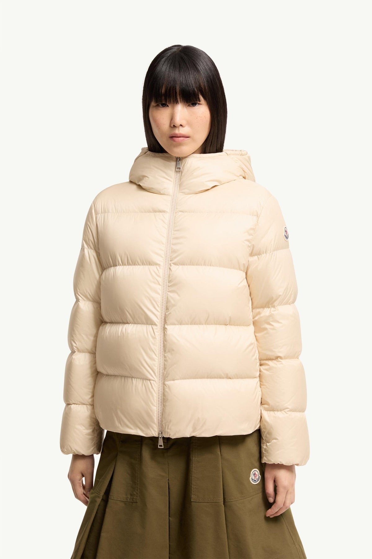 Feligule – kurze Daunenjacke mit Kapuze
