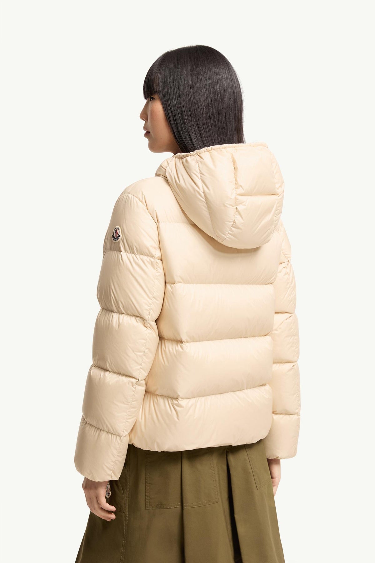 Feligule – kurze Daunenjacke mit Kapuze