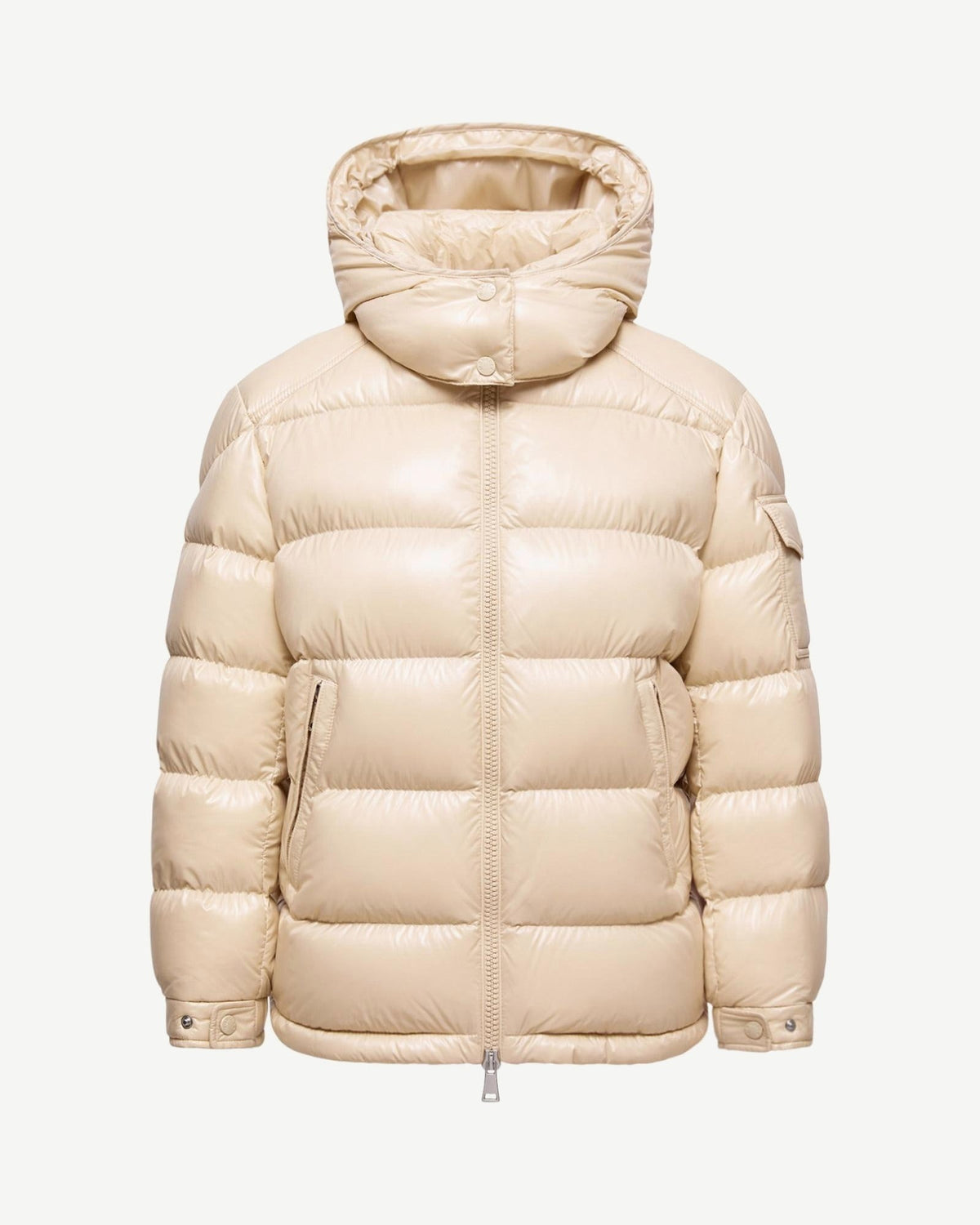 Maire – kurze Daunenjacke mit Kapuze