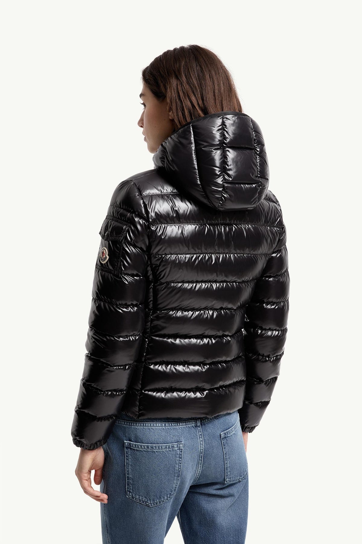 Bady – kurze Daunenjacke mit Kapuze