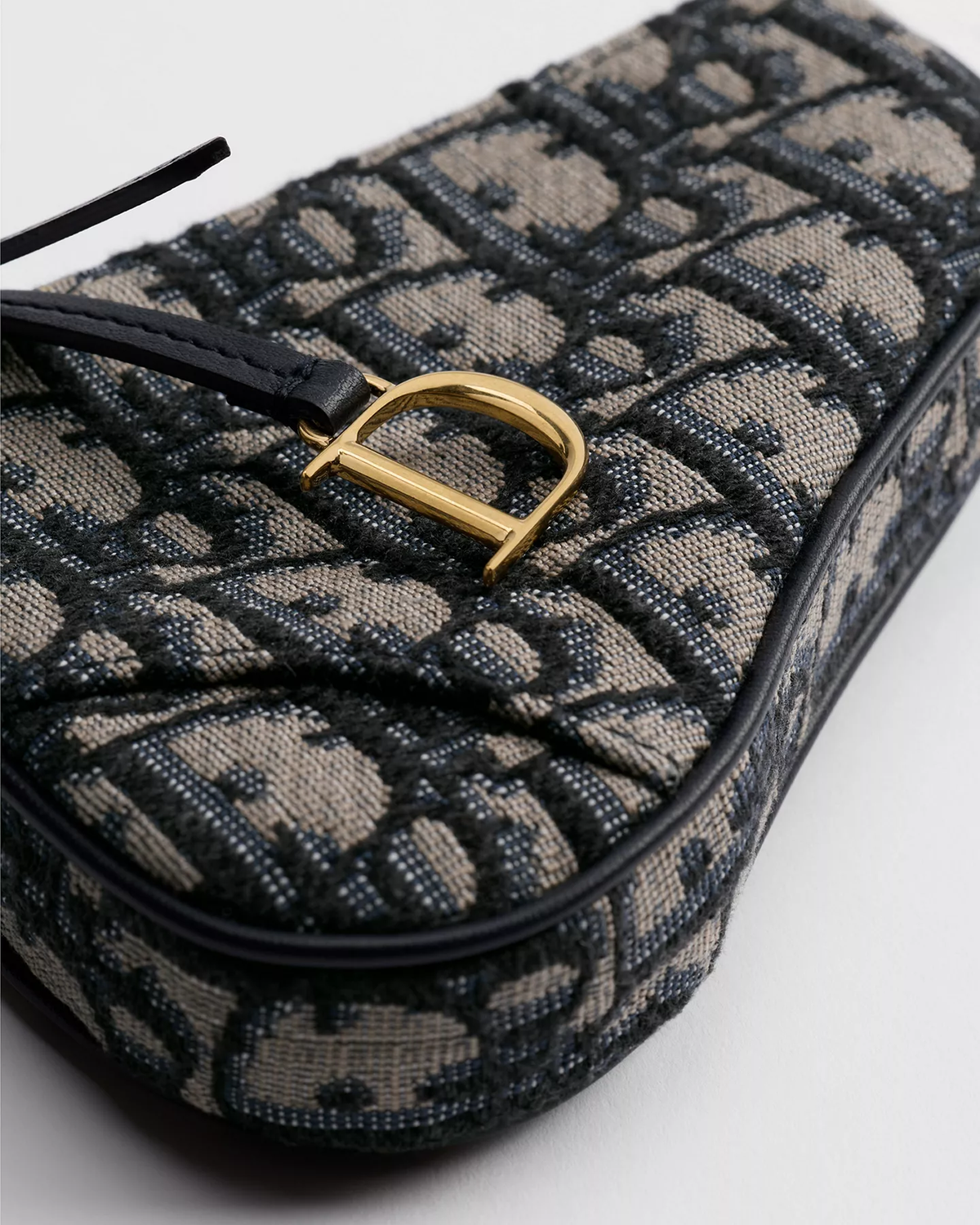 Dior Saddle Myrte – Schlüsseletui mit Reißverschluss
