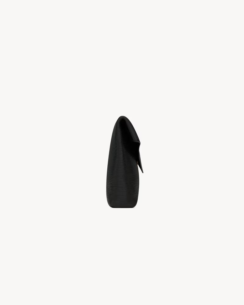 Saint Laurent Cassandre – Große Envelope Pouch